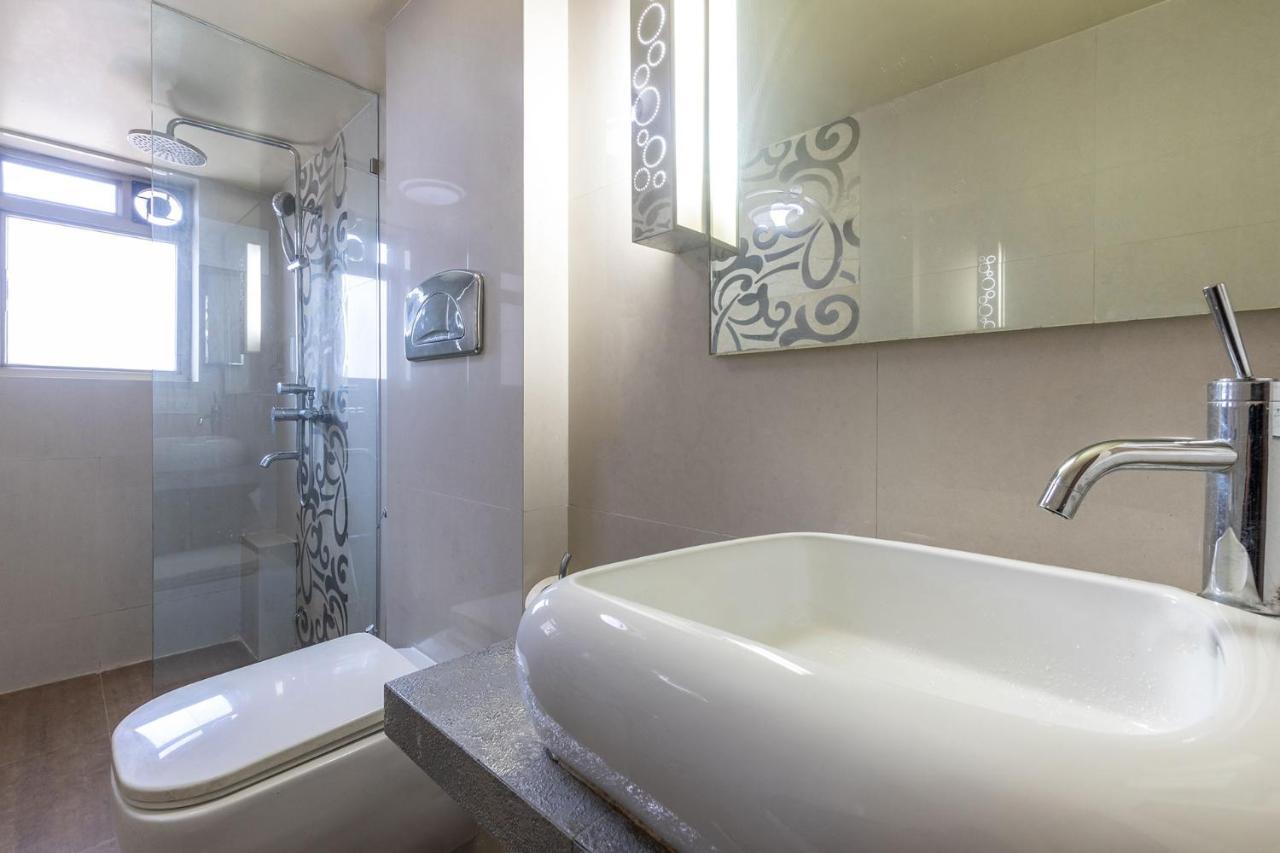 The Boulevard Villa By Veo - Part Of Stayvista 罗纳瓦拉 外观 照片